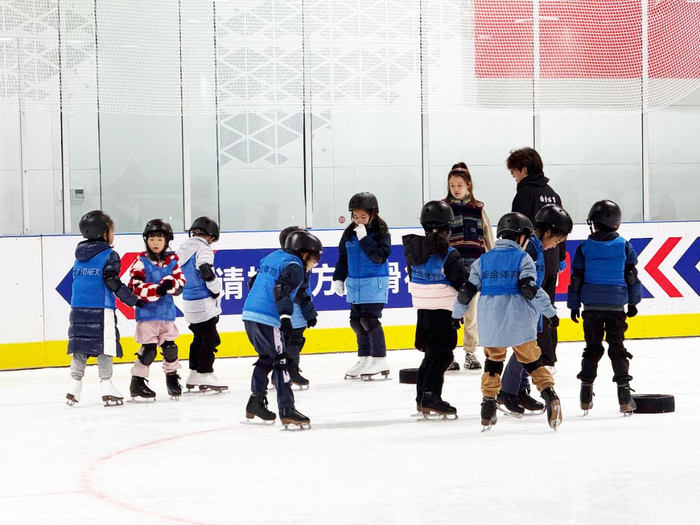 学员在自主训练