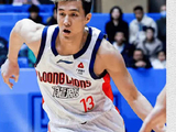 郭艾伦时隔325天重返CBA赛场，出战26分钟，12中7得到16分1板5助攻
