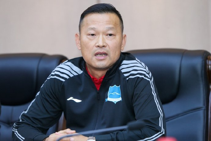 沪媒：中国女足换帅需掏违约金，常卫魏任命来自高层而非中国足协