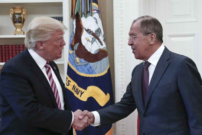 “特朗普说漏嘴，拉夫罗夫挖出CIA间谍”