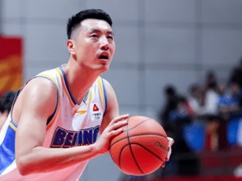 北京111-84新疆 球员评价：6人优秀，4人及格，马帝昂崩盘