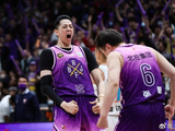 高诗岩错失扳平！CBA两国手对决，4中0碰上5中1，山东5分输北控