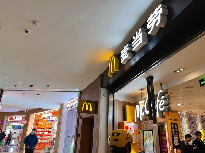 左宇/摄