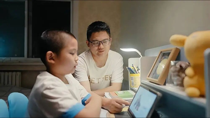 告别大厂后，邢伟终于有时间陪伴家人