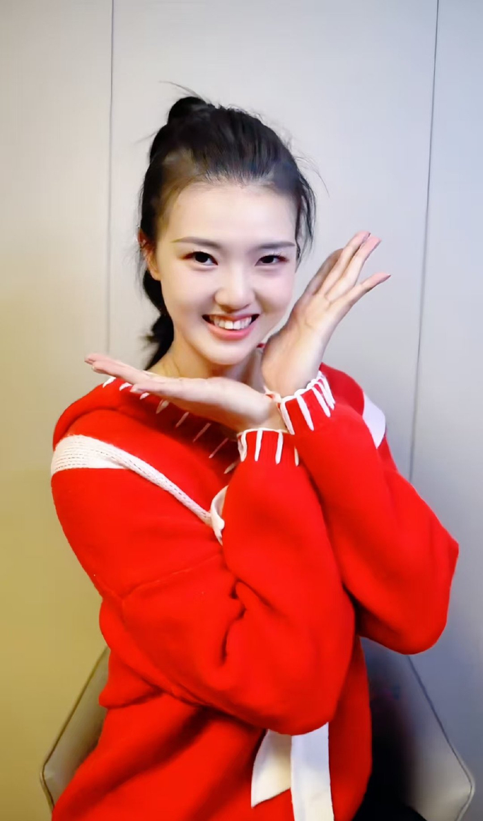 亮相南京,张常宁上任,亮相新岗位,江苏官宣,朱婷祝福