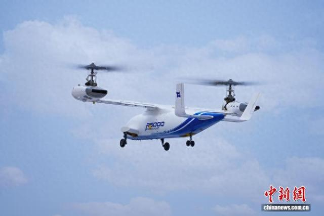 起飞状态的R6000。 什邡市委宣传部供图