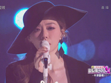 张靓颖音乐缘计划2年度盛典演唱《过期食品》舞台 天后LIVE真稳真好听