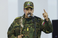 历史重演？轰炸加拉加斯、抓获马杜罗，特朗普缘何开年对委内瑞拉动手