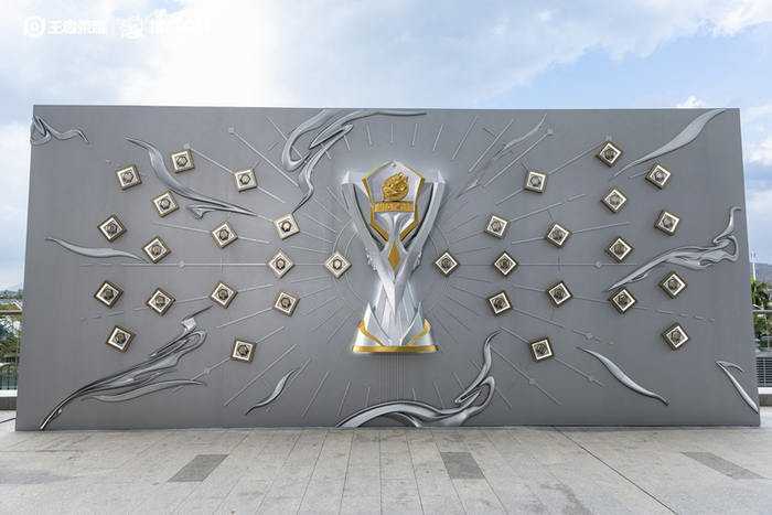 过去一个月，来自八大赛道的32支战队进行了激烈角逐。