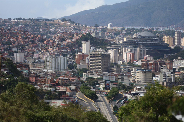 当地时间2026年1月3日，委内瑞拉加拉加斯街景。图/IC photo
