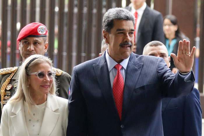 资料图：委内瑞拉总统马杜罗及其夫人。图/IC photo
