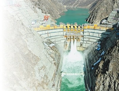 坚持内需主导，建设强大国内市场（稳中求进、提质增效 实现“十五五”良好开局）