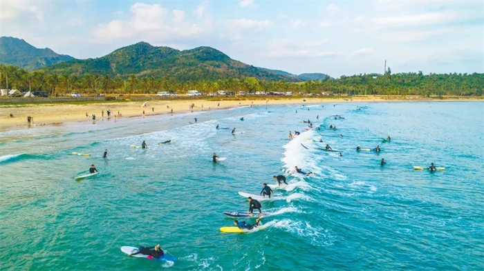 冲浪圣地:中国万宁|万宁市|日月湾|海南省|浪人|海南_新浪新闻