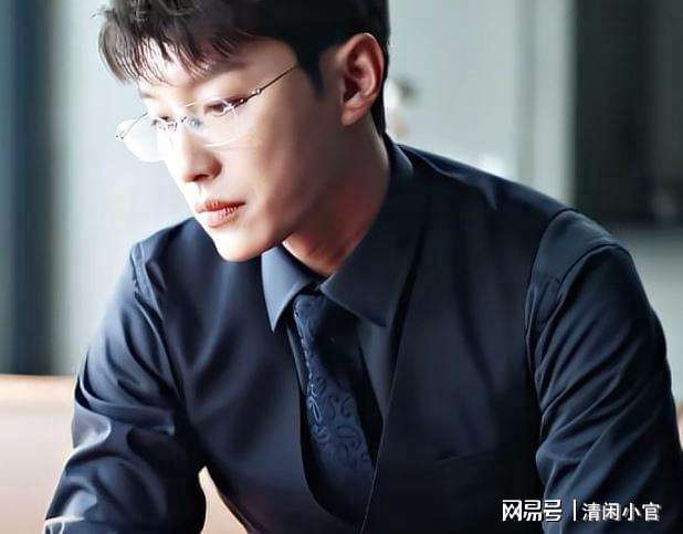 打开网易新闻 查看精彩图片