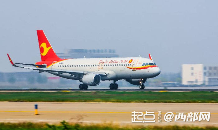 天津航空客机