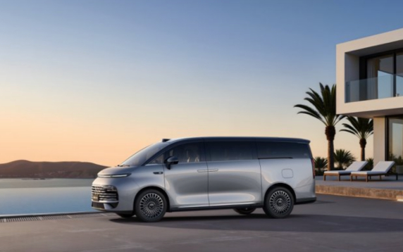 吉利银河V900正式上市。企业供图