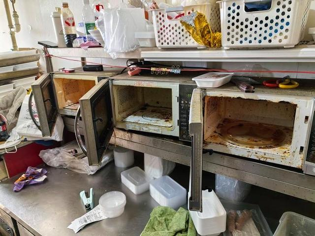 图为某外卖门店后厨的场景。新华每日电讯记者牛少杰 摄