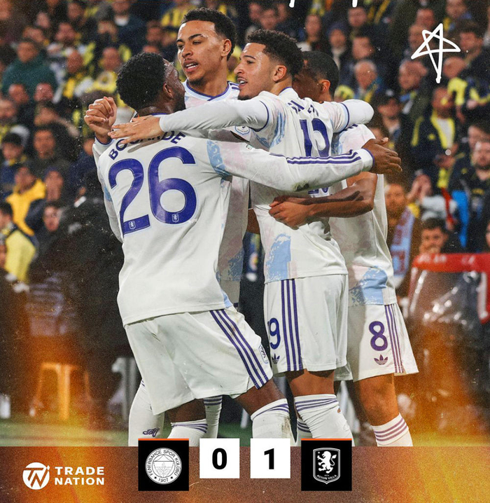 热闻|维拉1-0费内巴切暂居欧联杯次席，埃梅里将“欧联杯传奇”进行到底？