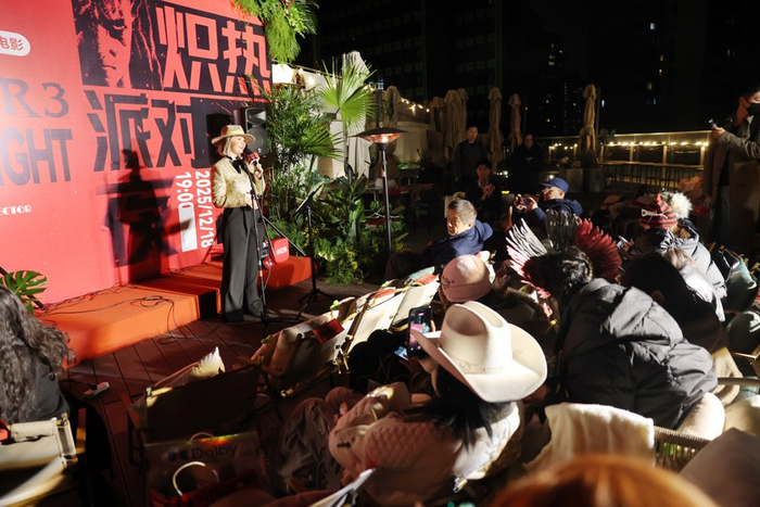 阿凡达炽热之夜 赖鑫琳 摄