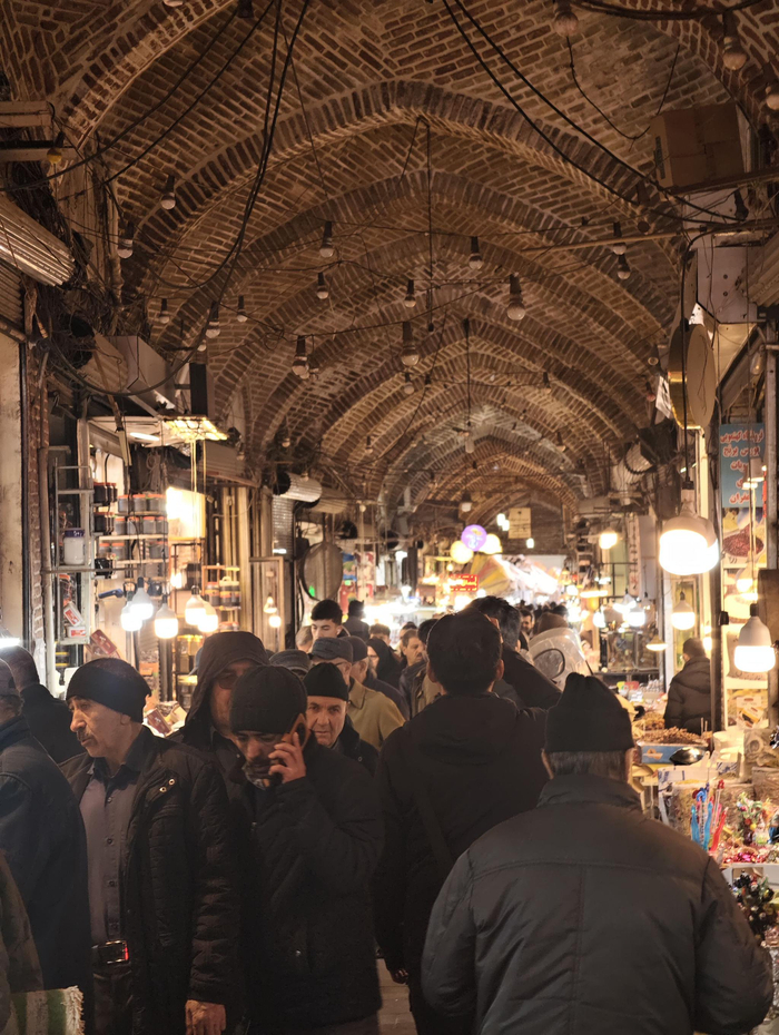 1月10日，大不里士大巴扎。受访者供图