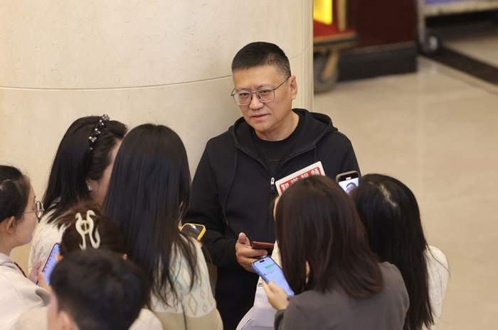 黄轶接受记者采访。新京报记者王贵彬 摄