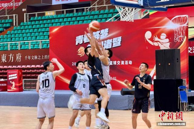 1月26日，比赛现场。董易鑫 摄