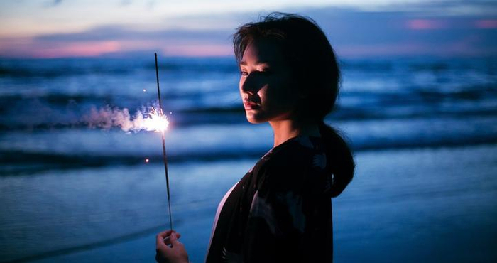 不要试图去改变固执的父母，学会假顺从和保持距离，才是上策