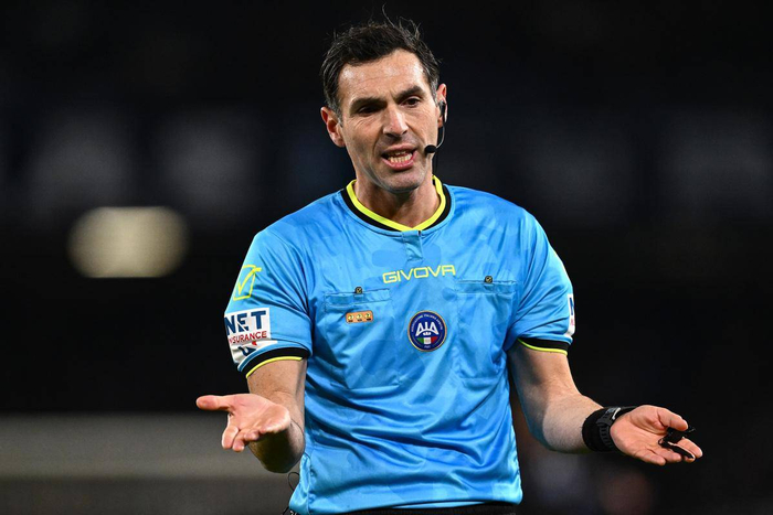 格德斯在本场比赛中传射建功，成为本世纪第四位在西甲对阵巴萨多场传射的球员，也是第二位代表不同球队实现这一成就的球员。皇家社会主帅的防守反击战术成功限制了巴萨的传控体系，主队仅27%的控球率却打出高效反击。优质好文激励计划