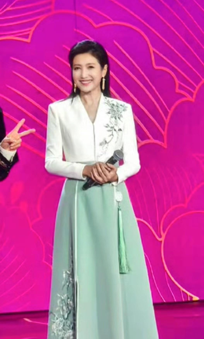  打开网易新闻 查看精彩图片 