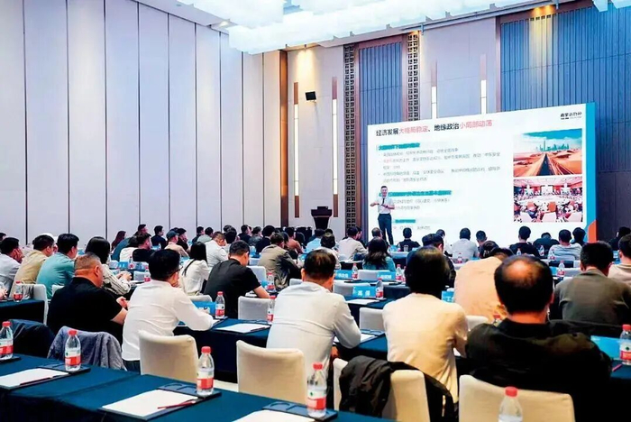 图源：长江商学院