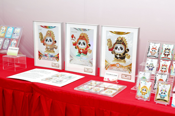 奥林匹克收藏卡新品与公众见面。受访者供图