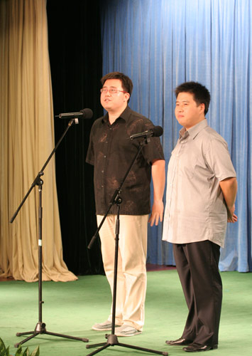 相声演员：甄奇、李然