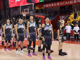 延迟一小时开赛！CBA新赛季离谱一战：吉林主场31分惨败引球迷提前离场