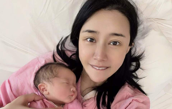 恭喜！香港过气艳星晒照宣布生子，再婚嫁山东农村小伙|张暖雅|怀孕|裸照|抄袭者|平安_新浪娱乐_新浪新闻