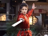 白鹿李佩仪红衣舞剑又美又飒