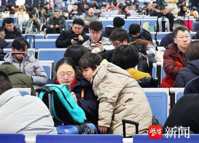 铁路 季宇轩 摄