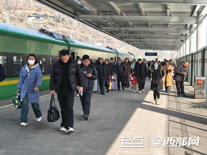 春运期间西安铁路局将加开多趟旅客列车