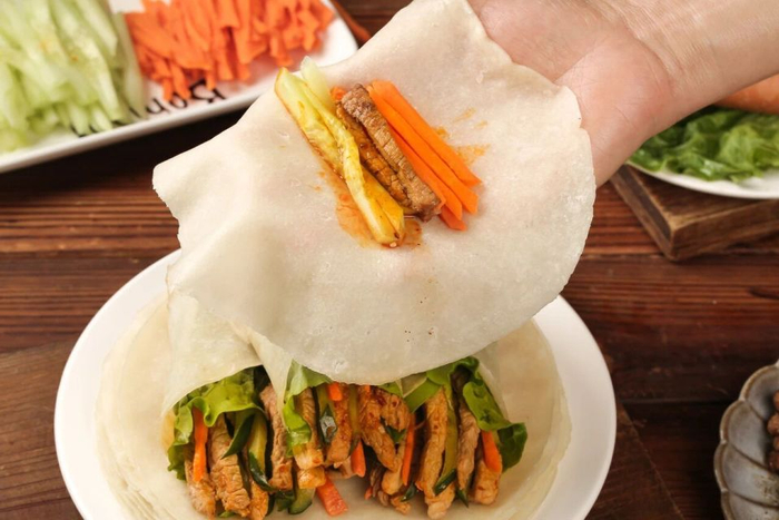 春饼和春卷的健康吃法 立春|特色面食|食物|食品|黄酱|红萝卜_新浪新闻