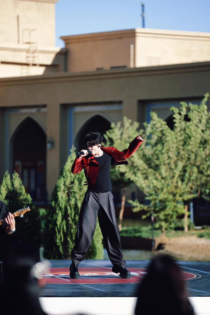 节目发起人迪玛希