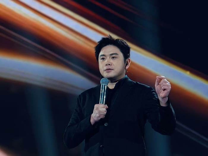 商业头条No.111|揭秘追觅“宇宙”:狂人俞浩和他的百万亿美金梦|追觅科技|苏州市|江苏省|界面|乐视_手机新浪网