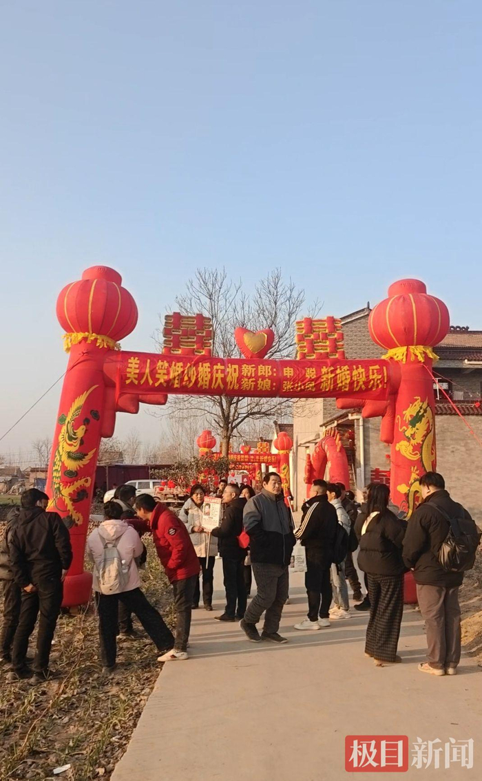 “梅姨案”被拐者申聪9日大婚，当事人：全家日子越过越好，后期会帮助更多寻亲家庭，希望婚礼尽善尽美