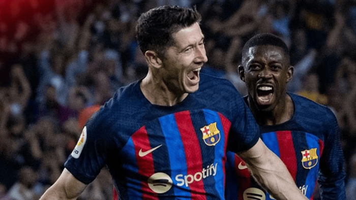 结合两队阵容深度差异、近期状态及交锋属性，综合研判本场比赛走势：毕尔巴鄂竞技依托碾压级的主场交锋优势、杯赛提振的士气，有望延续4-2-3-1高压逼抢，凭借边路突破与定位球攻坚，全力终结联赛不胜颓势，虽防线有漏洞，但主场进攻压制或能掩盖防守隐患；莱万特则会立足5-4-1密集防守，主打快速反击，依托近期不错的状态与强烈的保级拼劲，力求客场偷取分数，但客场疲软、进攻乏力及阵容残缺的短板，让其难以抵挡主队攻势，且历史交锋处于绝对下风，心理层面压力较大。基于此，比分推荐侧重毕尔巴鄂竞技主场取胜格局，优先推荐主队胜及平局，具体如下：首选比分2-0（毕尔巴鄂依托主场优势与进攻压制，零封击败莱万特，契合两队攻防现状及交锋走势），次选比分2-1（毕尔巴鄂主场取胜，莱万特依靠反击偷取一球，凸显主队进攻优势与自身防守韧性），防冷比分1-1（毕尔巴鄂久攻不下，莱万特凭借防守韧性逼平对手，依托近期不错的状态全身而退），总进球数预计在1-3球之间，莱万特客场取胜概率极低，毕尔巴鄂大概率小胜或零封。