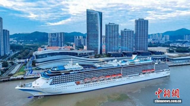 今年春运广州邮轮出行需求稳步回升。广州市港务局 供图