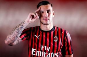 特奥·埃尔南德斯（Theo Hernández），1997年10月6日出生于马赛，法国男子足球运动员，司职左后卫，现效力于利雅得新月足球俱乐部[1][2]。