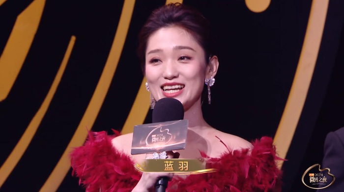 打开网易新闻 查看精彩图片