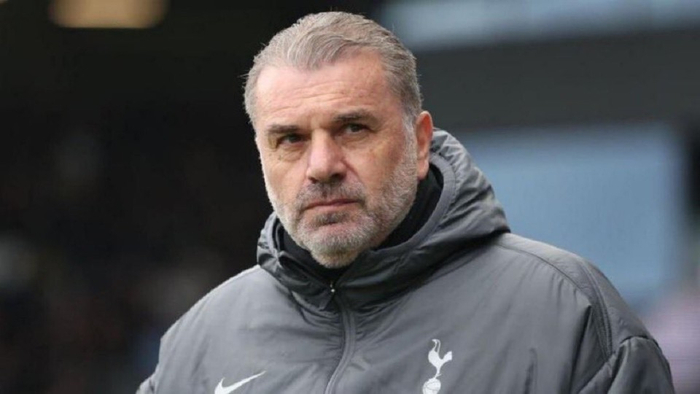 波帅炮轰老东家：热刺空喊豪门口号，却不敢像枪手那样豪掷千金