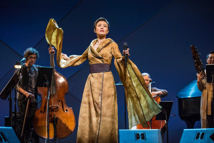 2017年，龚琳娜在美国林肯艺术节上表演。  受访者供图