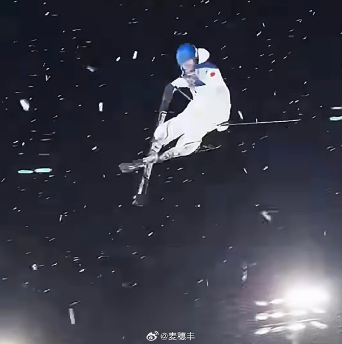 历史首次!谷爱凌领衔4朵金花冲击大跳台决赛,今晚见证奇迹|冬奥会|资格赛|刘梦婷|杨如意|韩林杉_新浪体育_新浪新闻