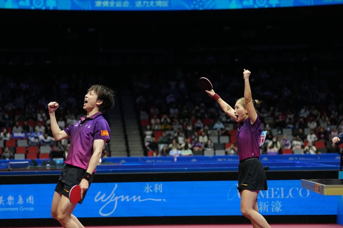 林高远/刘诗雯在比赛中 光明日报记者朱晓帆摄