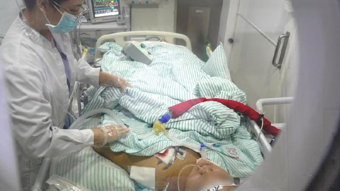 重症高压氧为生命赢得转机,春节将近专家提醒警惕一氧化碳中毒|呼吸机|广州市|广东省|氧舱|煤气泄漏_新浪新闻
